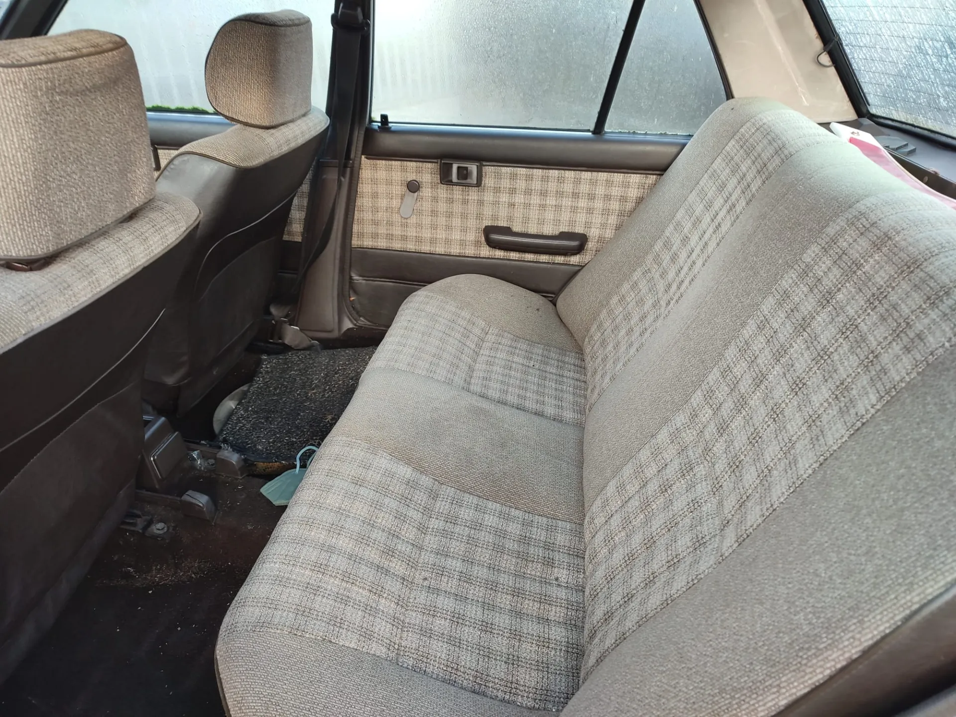 Corolla Sedan  TOYOTA Corolla Sedan (_E18_, ZRE17_) Imagem-14